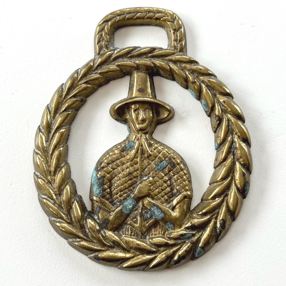 Vintage Jenny Jones horse Brass Medallion: Welsh Lady Pilgrim Design